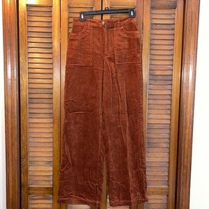 Flare High-Rise 70’s Courduroy Pants